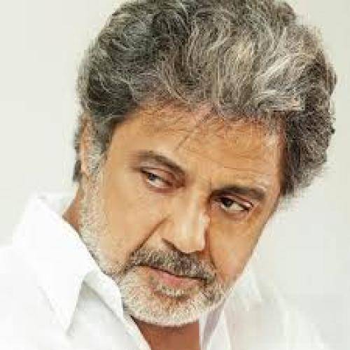 داریوش به سمت فردای جهان