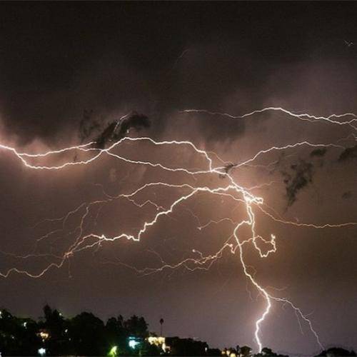شاهین نجفی قسم به لحظه وداع قسم به مرگ این صدا