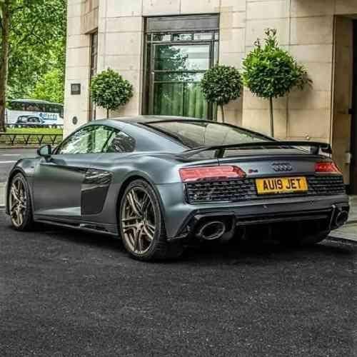 رضا پیشرو میرم بیرون یا مرگه یا زندگی یا از پشت میکنم جناب سروان خفت