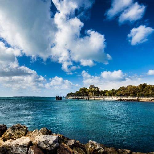  بگو بی ربط بوده حرفهامون گیجم من هنوز