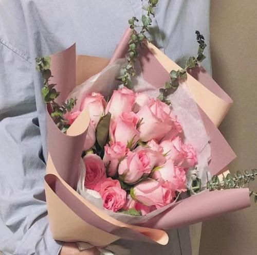 اهنگ انقدر زل نزن به ساعت هیچ عقربه ای که بیبی برعکس نمیره