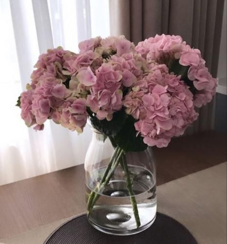 اهنگ نه اون الان میدونه کجام نه من نه دیگه نه نه اون هنوز عاشق منه نه من