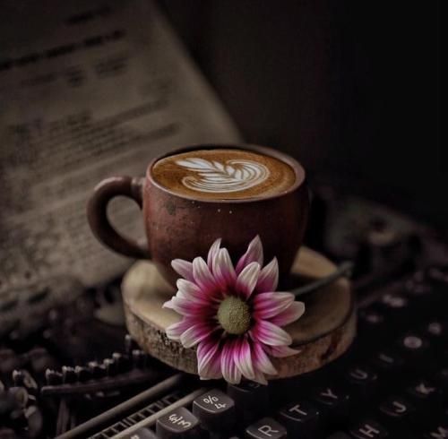 اهنگ تویی کسی که دیوونم کردی به قلب عاشقم کاش برگردی