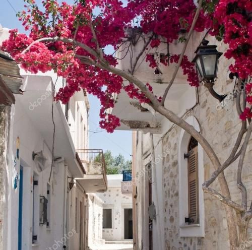 اهنگ او او او خودمونو هی نزنیم گول بیبی هپی نیستی بدون من