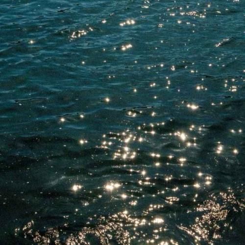  اون روزا زنگ مدرسه وقت فرارمون بود