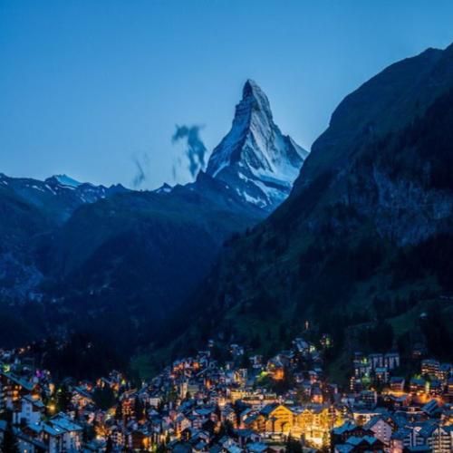  میخوای گریه کنی گریه کن بی تربیت