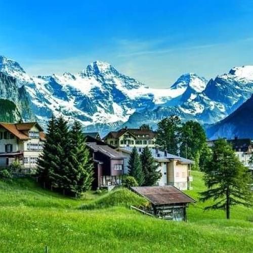 ای دلبروم قدم کوتاهه زبون دو مترو چشمام سیاهه با صدای دختر