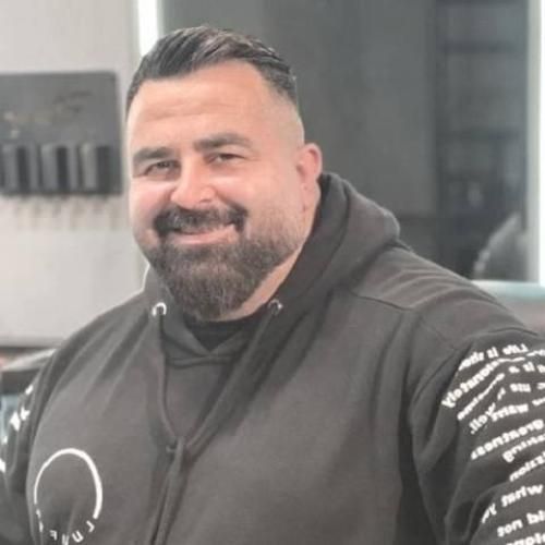 حسین آرامیده میگن دختر شیطون و بلاست خوشگلیش کار خداست