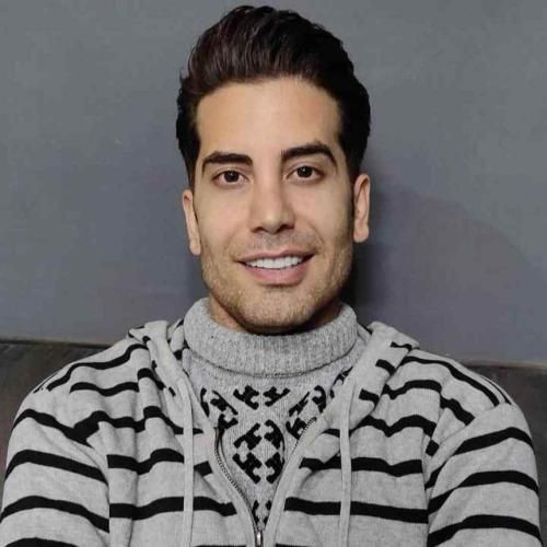 فرشاد آزادی بت گفتم با هرکسی حرف نزن هرجا میری