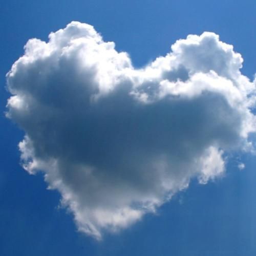  من اشک میریزم اکثر شبا خستم حتی از مصرف مواد