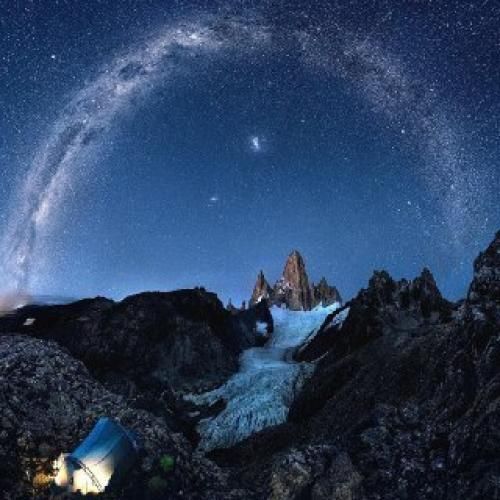 تو کدوم از این گلایی رز لاله نسترن