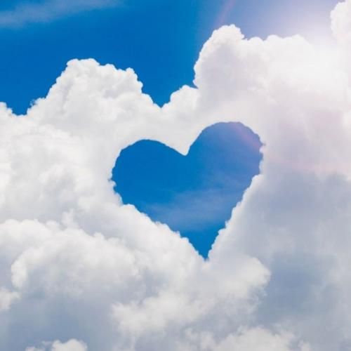  ازم تو رو قایم کردن هر روزام و میارم بالا